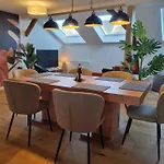 Maremar - Am Ferberturm - Luxus Boxspringbett - Küche - Arbeitsplatz - Wlan * Gera