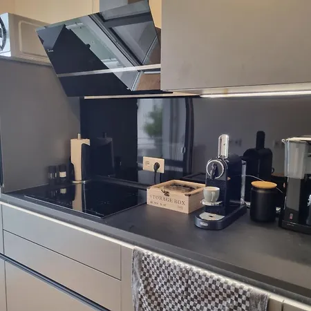 Maremar - Aussicht Ueber - 2 Schlafzimmer - Luxus Boxspringbett - Kueche - Arbeitsplaetze - Highspeed Wlan Gera