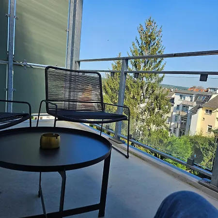 Maremar - Am Ferberturm - Luxus Boxspringbett - Kueche - Arbeitsplatz - Wlan