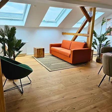 Apartment Maremar - Aussicht Ueber - 2 Schlafzimmer - Luxus Boxspringbett - Kueche - Arbeitsplaetze - Highspeed Wlan Gera
