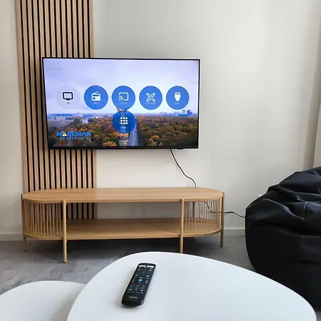 Maremar - Am Ferberturm - Luxus Boxspringbett - Kueche - Arbeitsplatz - Wlan Гера